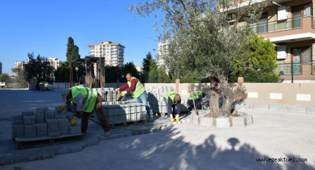 Çiğli’de yollar yenileniyor