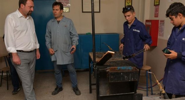 Çiğli’nin banklarını ve çöp konteynerlerini öğrenciler üretecek