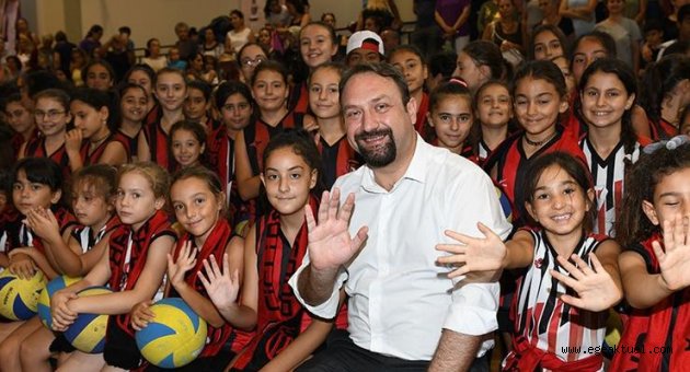 Çiğli’nin Sporcu Ordusu, Başkan Gümrükçü'den ailelere teşekkür mesajı