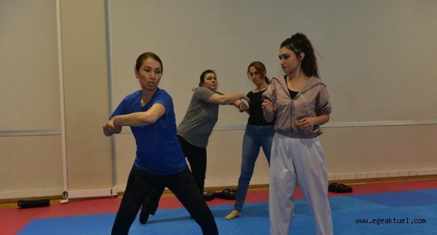 Çiğlili kadınlara öz savunma dersi 