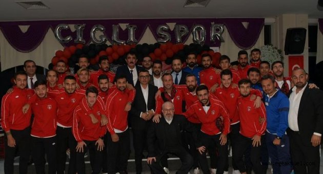 Çiğlili sporseverler bir araya geldi