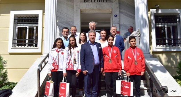 Cimnastik ve tekvandoda Bornova’ya dört madalya 