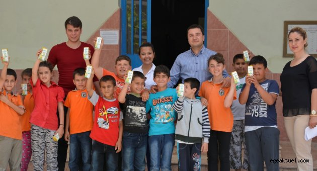 Çocuklar süt içsin diye!