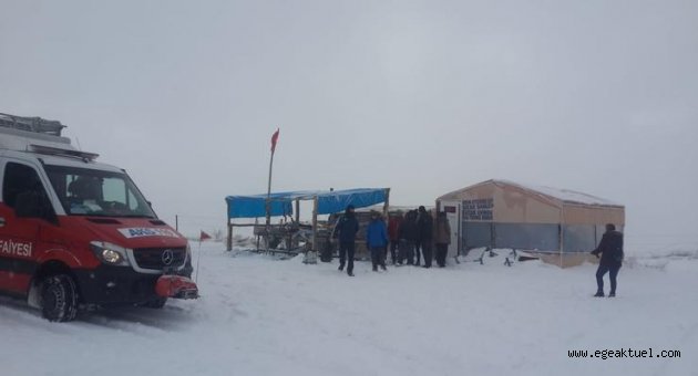 Dağda mahsur kalan vatandaşlar böyle kurtarıldı
