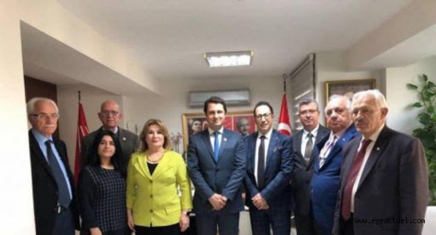 Demokrat Parti'den CHP'ye tebrik ziyareti