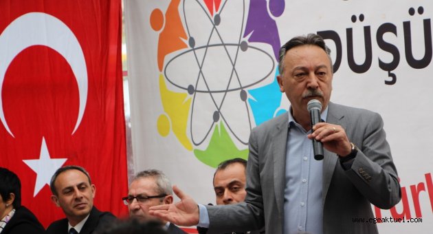 Devlet Memurları Baskı Altında Tutuluyor