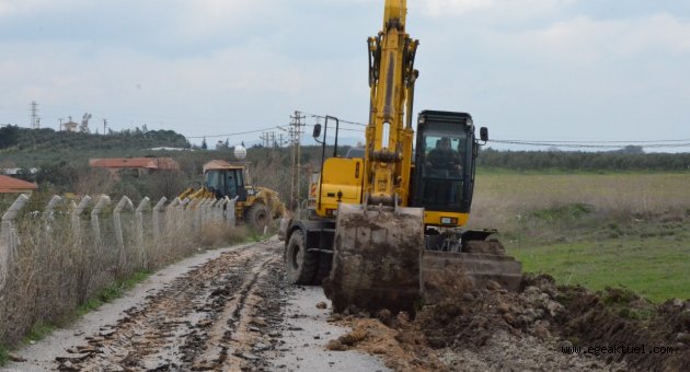 Dikili Belediyesi Yolu Kısalttı
