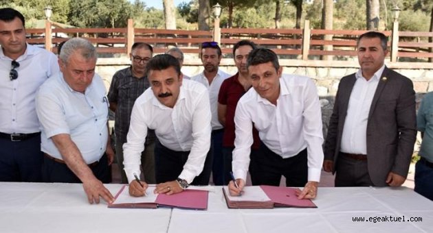 Dikili’de Toplu Sözleşme Mutluluğu
