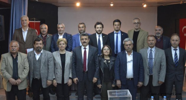 Dikili’de yeni dönemin ilk meclisi yapıldı