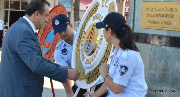 Dikili tek yürek kurtuluşunu kutladı