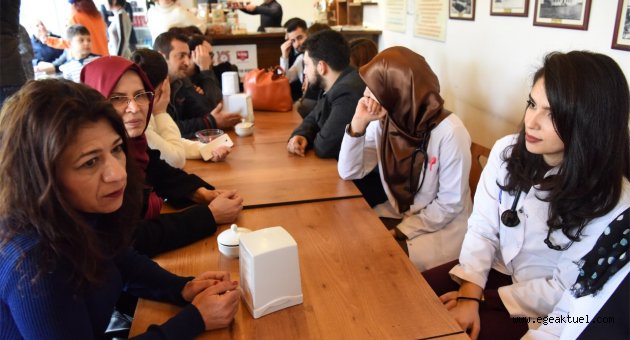 Diyet Kafe’de tıp öğrencileriyle empati buluşması