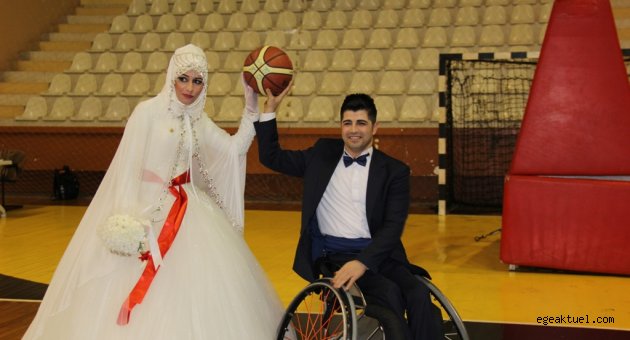 Düğününde bile sahalardaydı