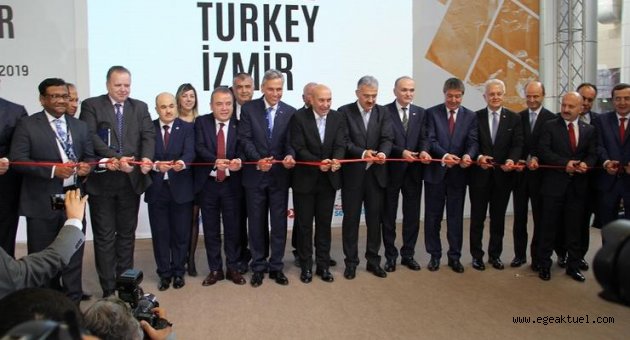 Dünya Travel Turkey ile İzmir'e aktı
