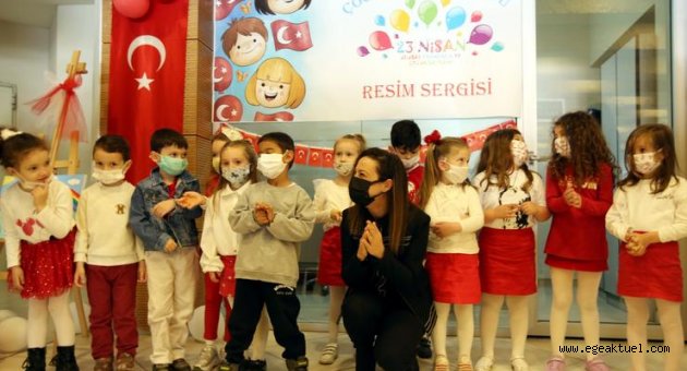 Efes Selçuk'ta çocukların 23 nisan coşkusu