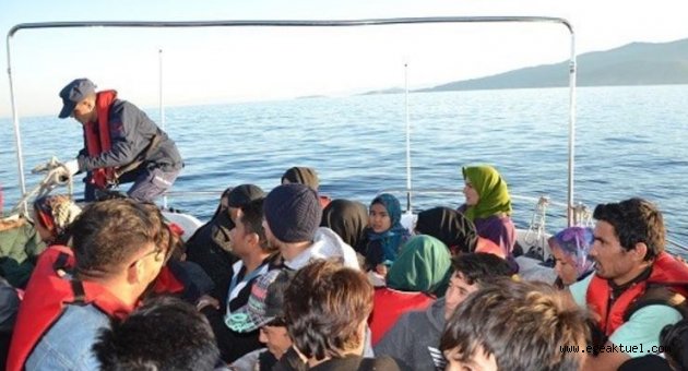 Ege Denizi'nde 10 ayda 42 bin 447 göçmen yakalandı, 30 kişi öldü