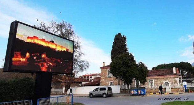 Ekranda Efes Selçuk var