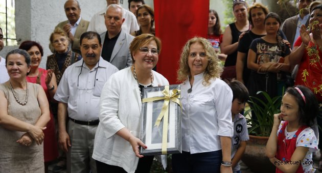 El emekleri göz kamaştırdı