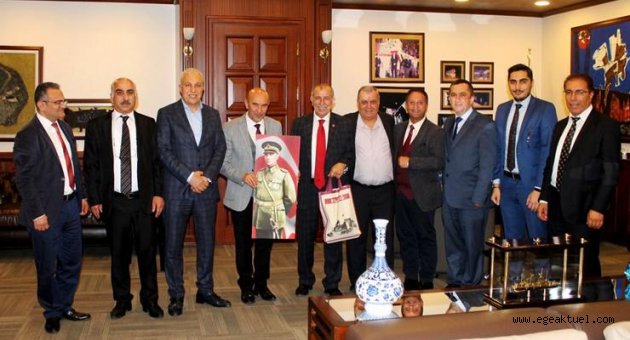 Elazığlılar Soyer’I ziyaret etti