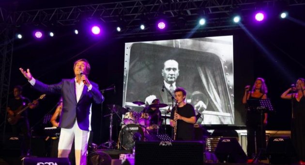 Erol Evgin’den Ata’ya selam!