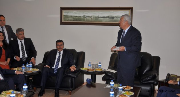 Esnafın ‘Kart’ Zaferi…