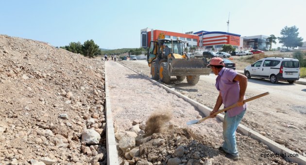 EVKA-3’teki 3 okula yol ve otopark