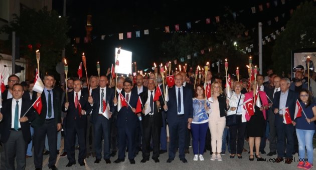 Fener Alayı Şölene Dönüştü