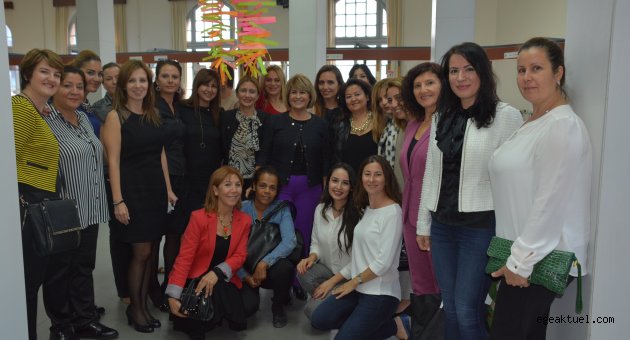 Fikrim Geleceğim projesinin kadın girişimci adayları İzmir’in ‘başarmış’ kadın girişimcileriyle buluştu
