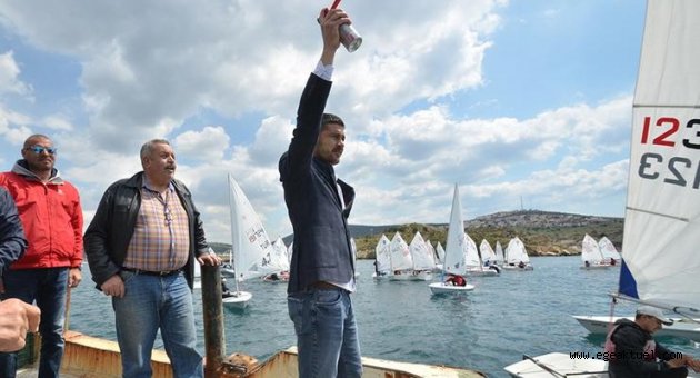 Foça’da yelken rüzgarı
