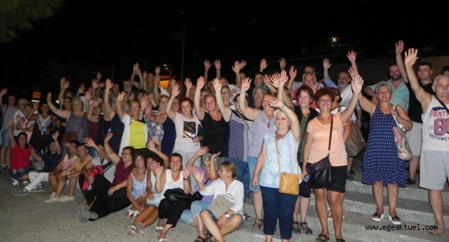 Foça'da CHP'li aday adayları sahaya çıkıyor