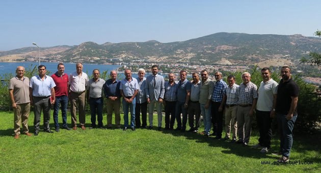 Foça'da olağan muhtarlar toplantısı yapıldı