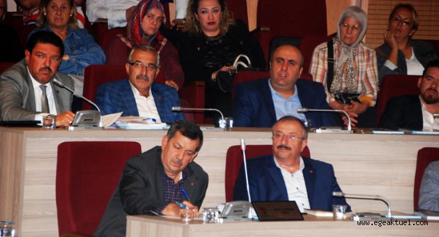 Gaziemir Belediyesi bütçesi tartışma yarattı