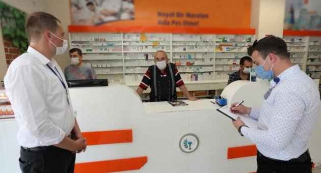 Gaziemir’de “Çözüm Ekibi” esnafı dinliyor