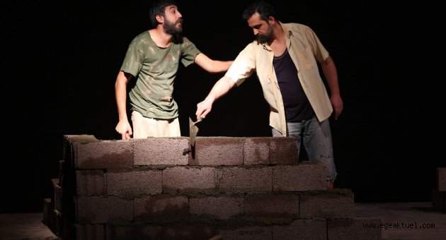 Gaziemir’de ‘duvarlar’ yıkıldı