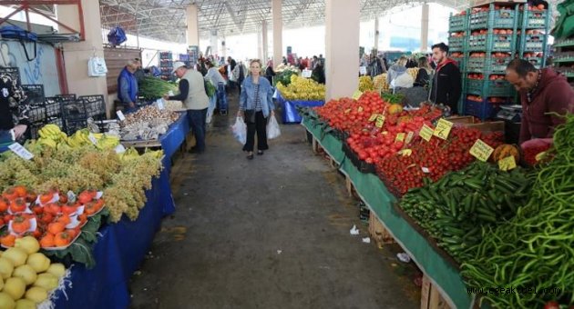 Gaziemir’de esnaf memnun, vatandaş mutlu