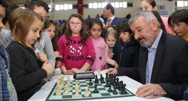Gaziemir’de satranç heyecanı