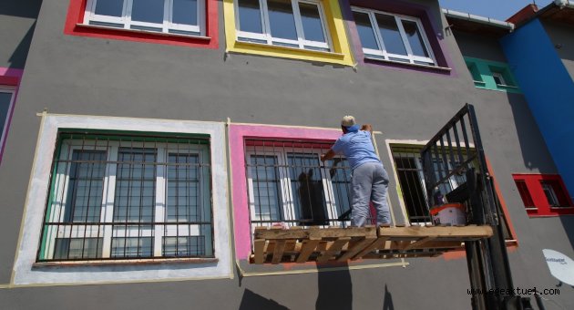 Gaziemir’in okulları emin ellerde