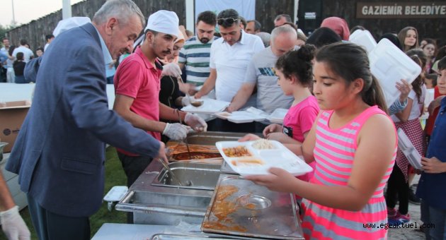GAZİSEM öğrencileri iftarda buluştu