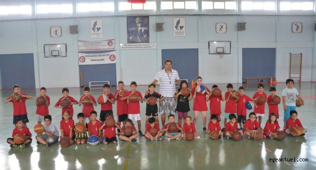 Geleceğin basketçileri yetişiyor