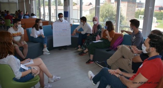 Genç İzmir’in logosunu İzmirliler belirleyecek