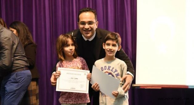 Genç Kaşifler Bilimevi’nde sertifika heyecanı