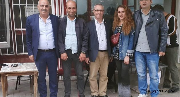 Gökkuşağı renginde buluştular