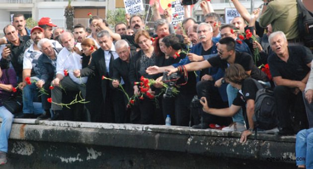 Gündoğdu'da binlerce kişi 'Ankara'ya ağladı