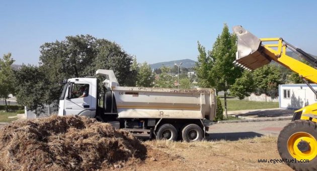 Güzelbahçe Belediyesi’nden Yaz Temizliği