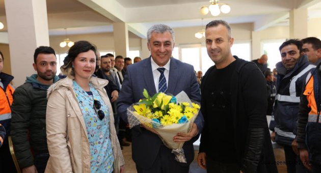 Güzelbahçe Belediyesi’nden yeni yıl kutlaması