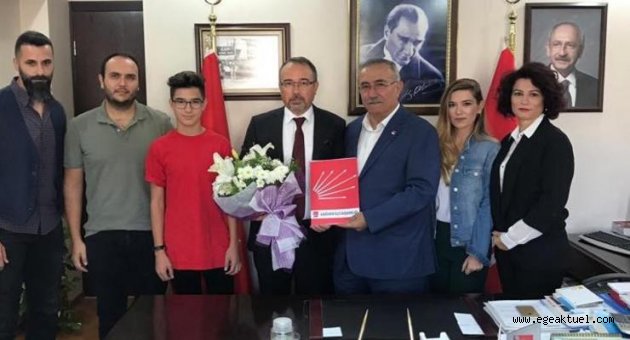 Hakan Süvari, Gaziemir için aday adayı oldu
