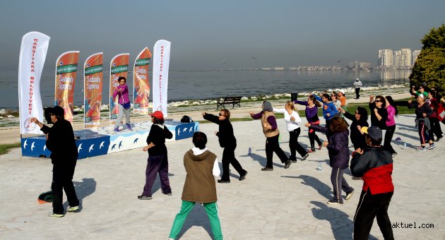 Haydi Karşıyakalılar spora!  Karşıyaka’da gün sporla başlıyor