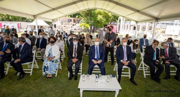 “Hedefimiz, şehrimizin nüfusu kadar turisti İzmir’de ağırlamak”