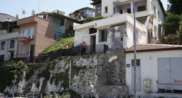 İkiçeşmelik’te yıkımlar başladı