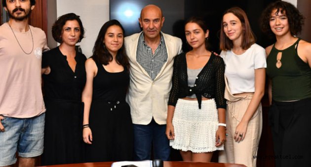 İklim aktivistleri Başkan Soyer’i ziyaret etti