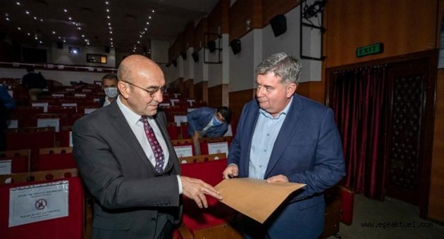 İlçe belediye başkanlarının 500 gün sunumu tamamlandı